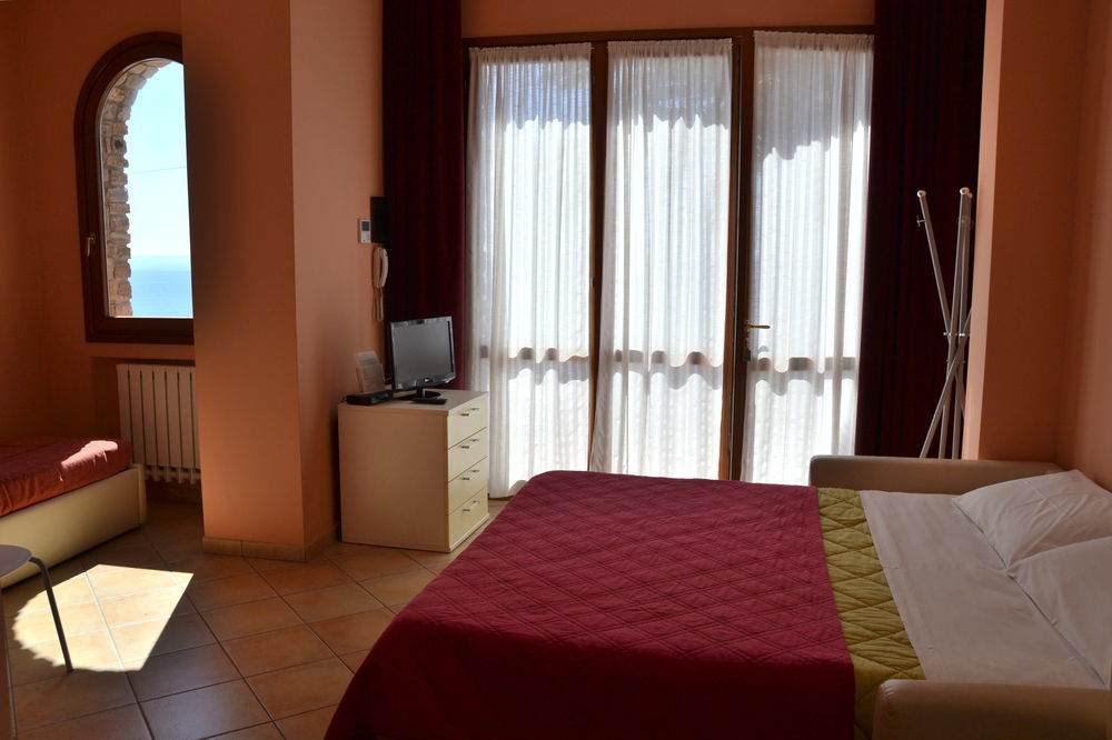 Le Terrazze Appartamenti Vacanze Sanremo Exterior photo